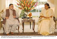 PM+ EX- VIEWS PRES OF SRI LANKA.psd