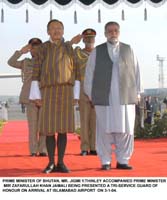 PM+BHUTTAN SULTE