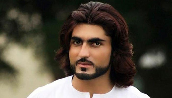 نقیب کے ساتھ قتل