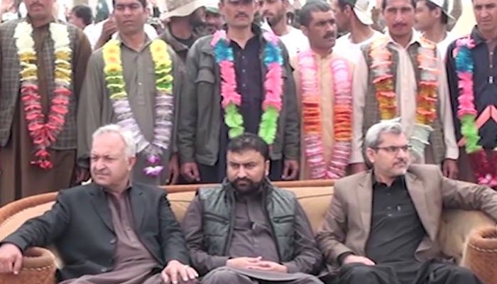نشے کےعادی